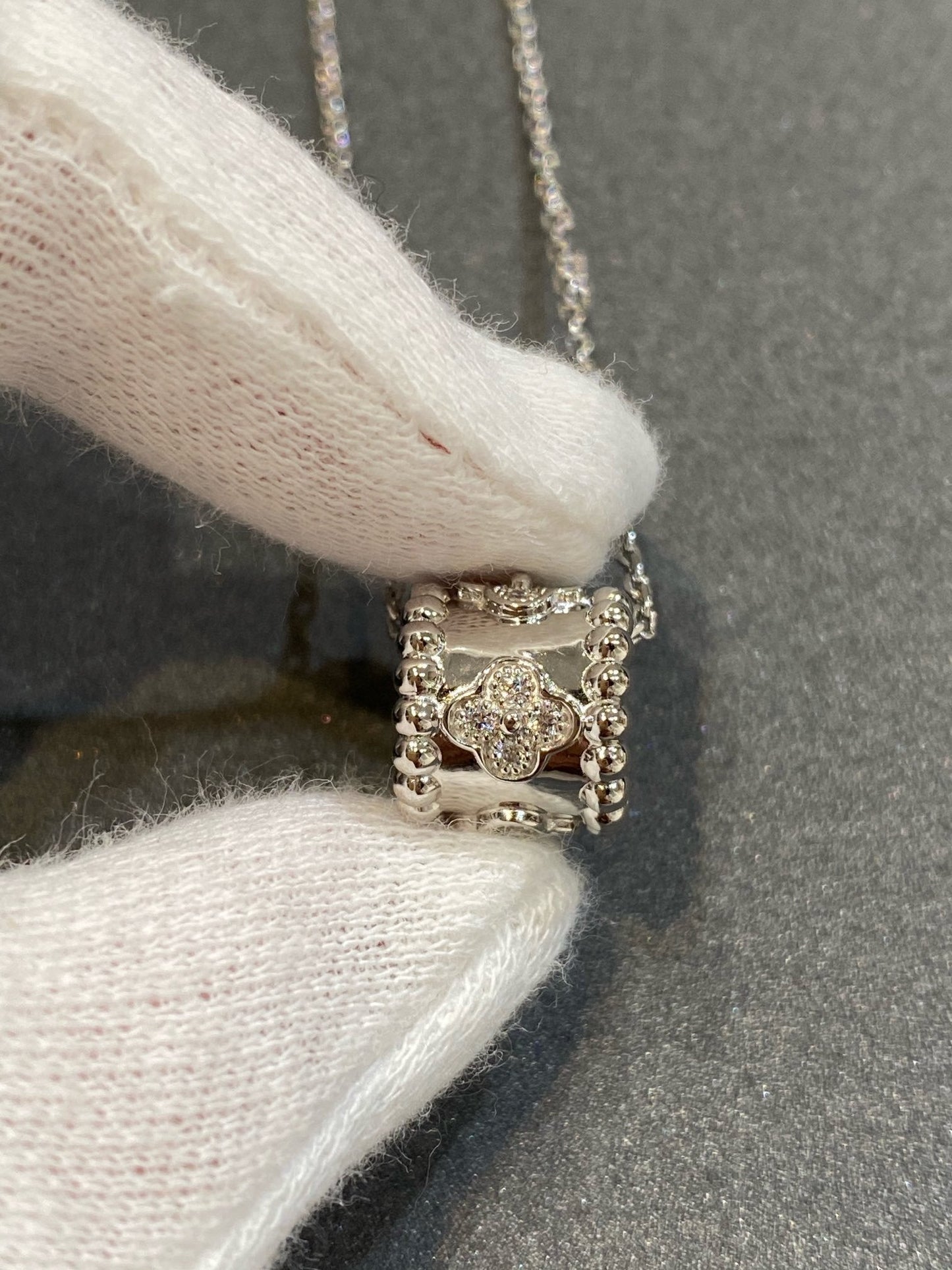 [Everoly JW]PERLEE PEDANT SIVLER DIAMOND NECKLACE