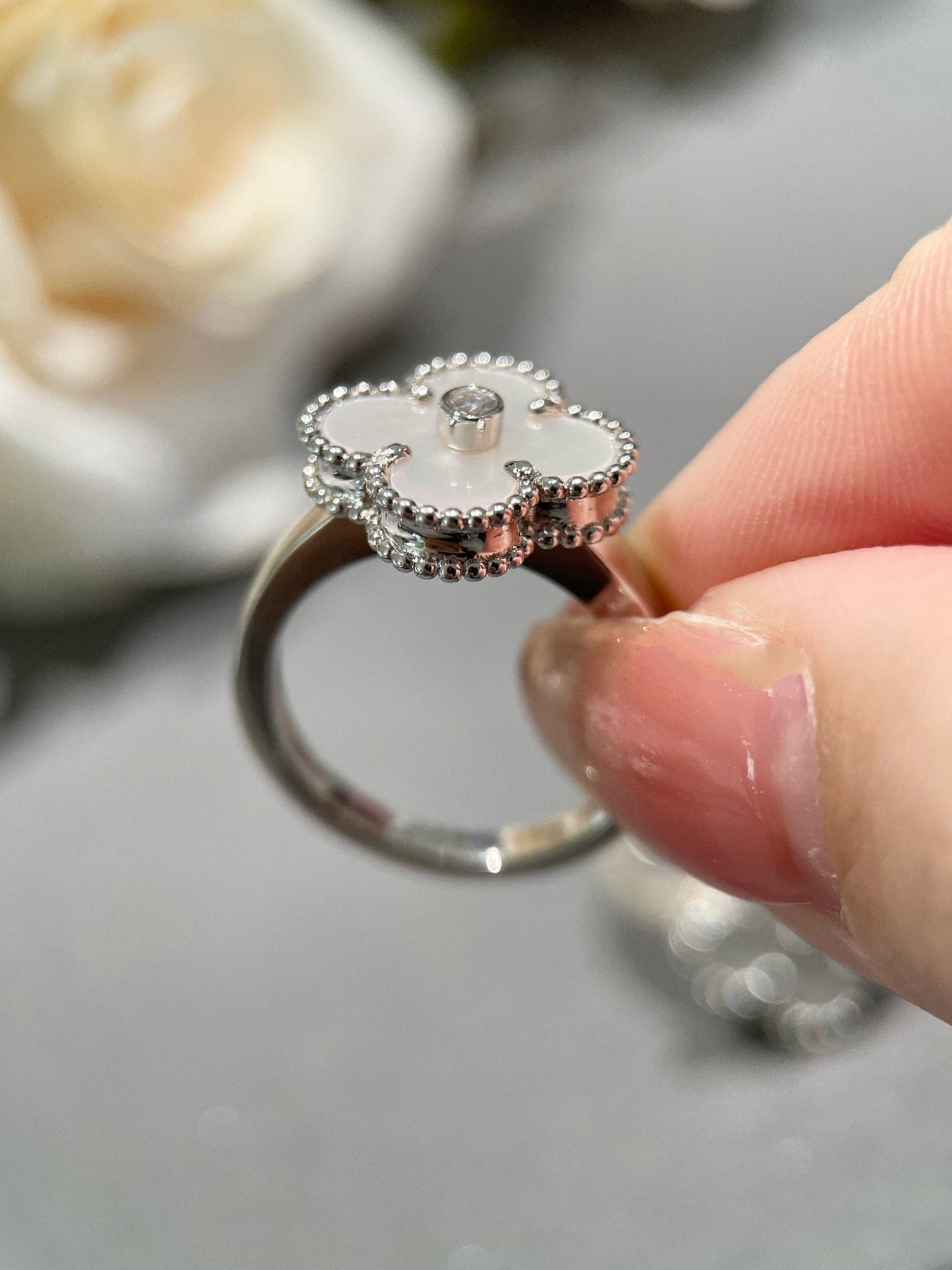 [Everoly JW]CLOVER SILVER MOP DIAMOND RING