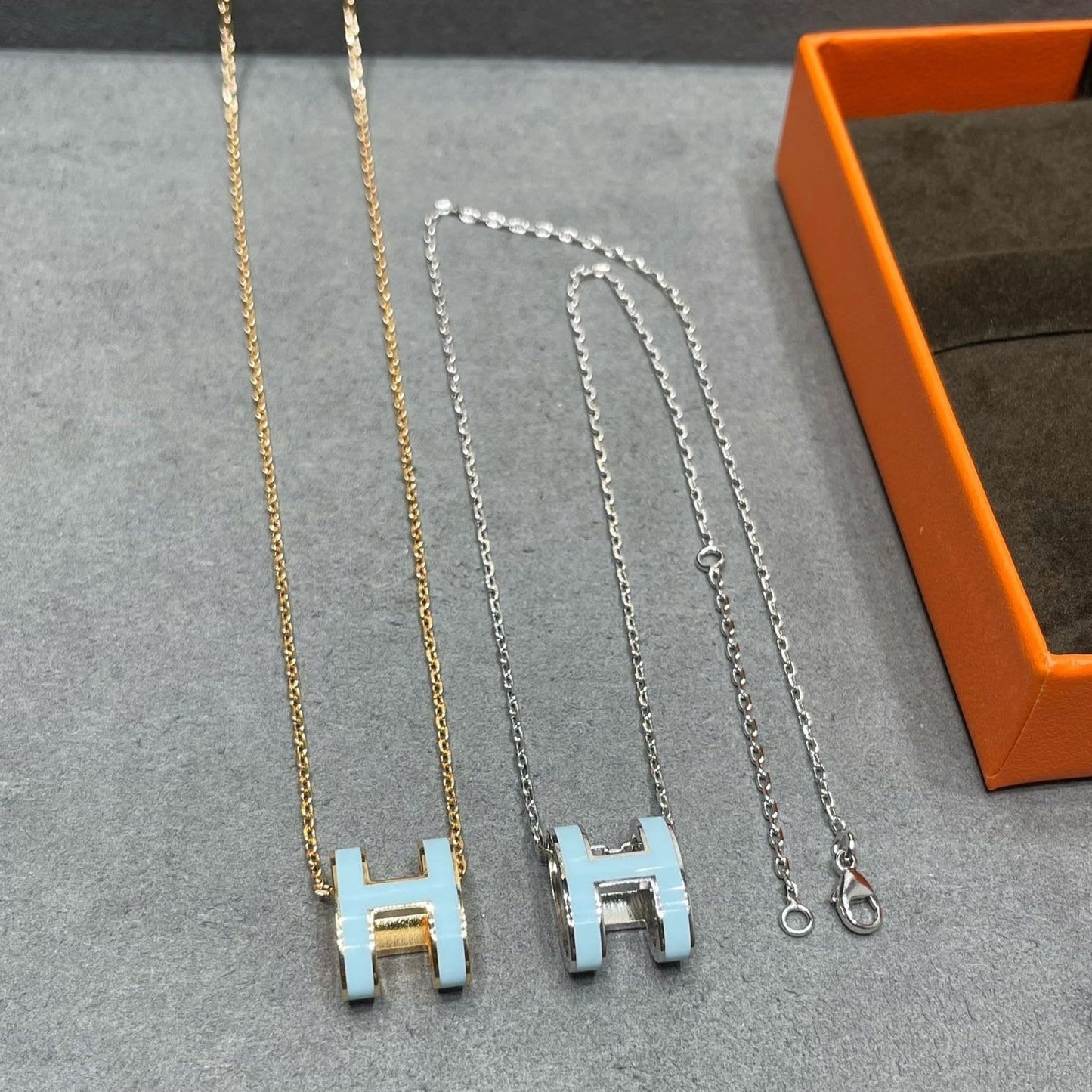 [Everoly JW]POP H SKY BLUE NECKLACE