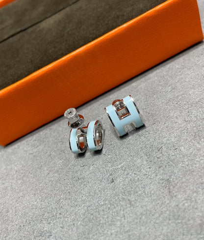 [Everoly JW]POP H SKY BLUE STUD EARRINGS