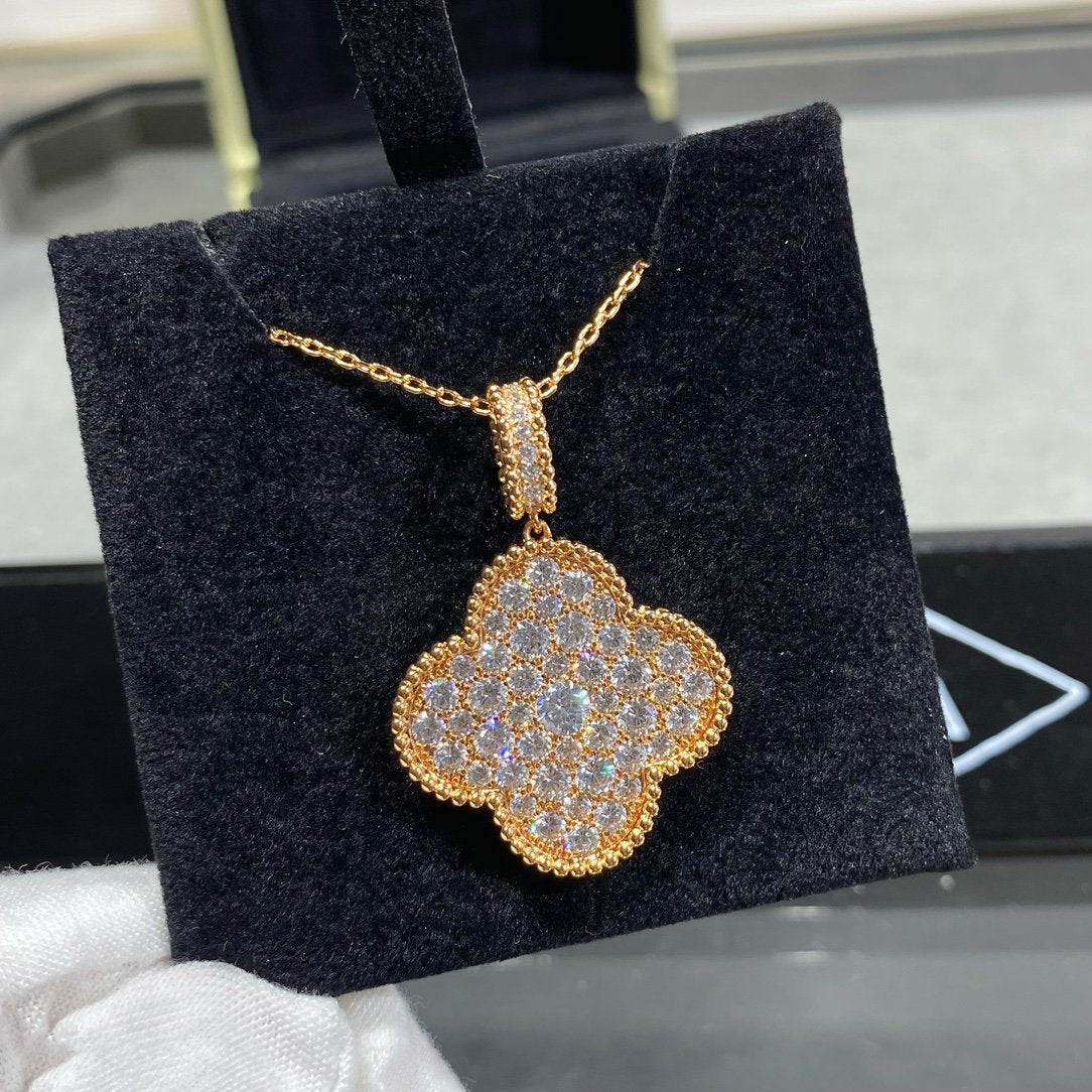 [Everoly JW]CLOVER 25MM LARGE PEDANT DIAMOND PAVED LONG NECKLACE