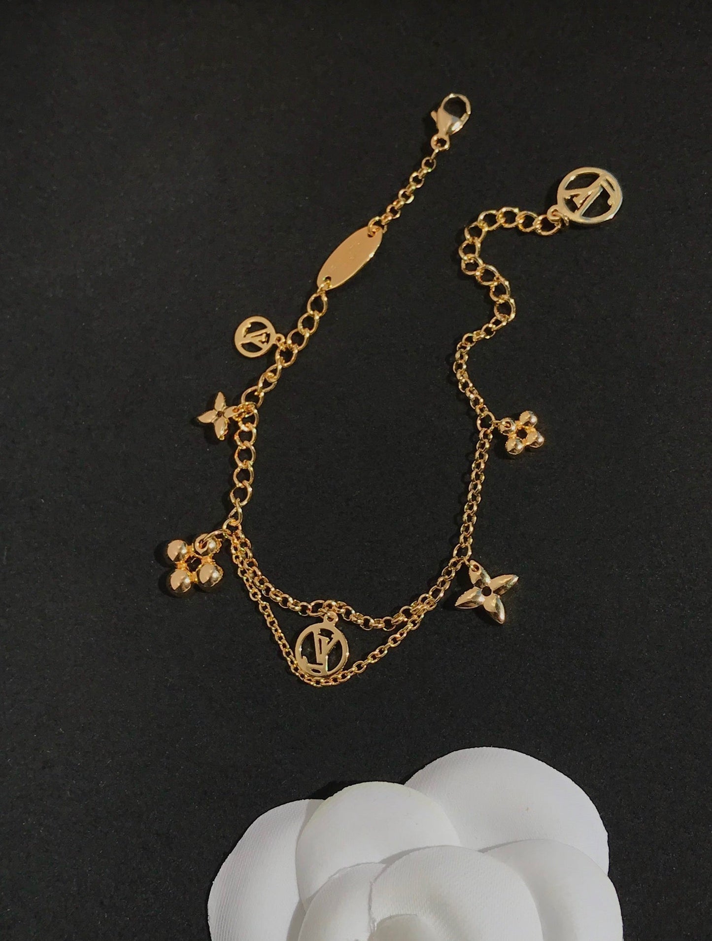 [Everoly JW]BLOOMING PINK GOLD MOP BRACELET