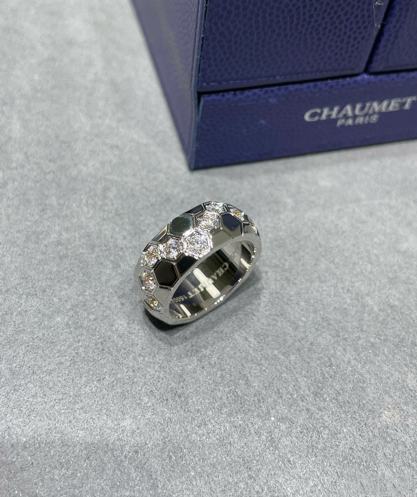 [Everoly JW]BEE LOVE DIAMOND LARGE RING
