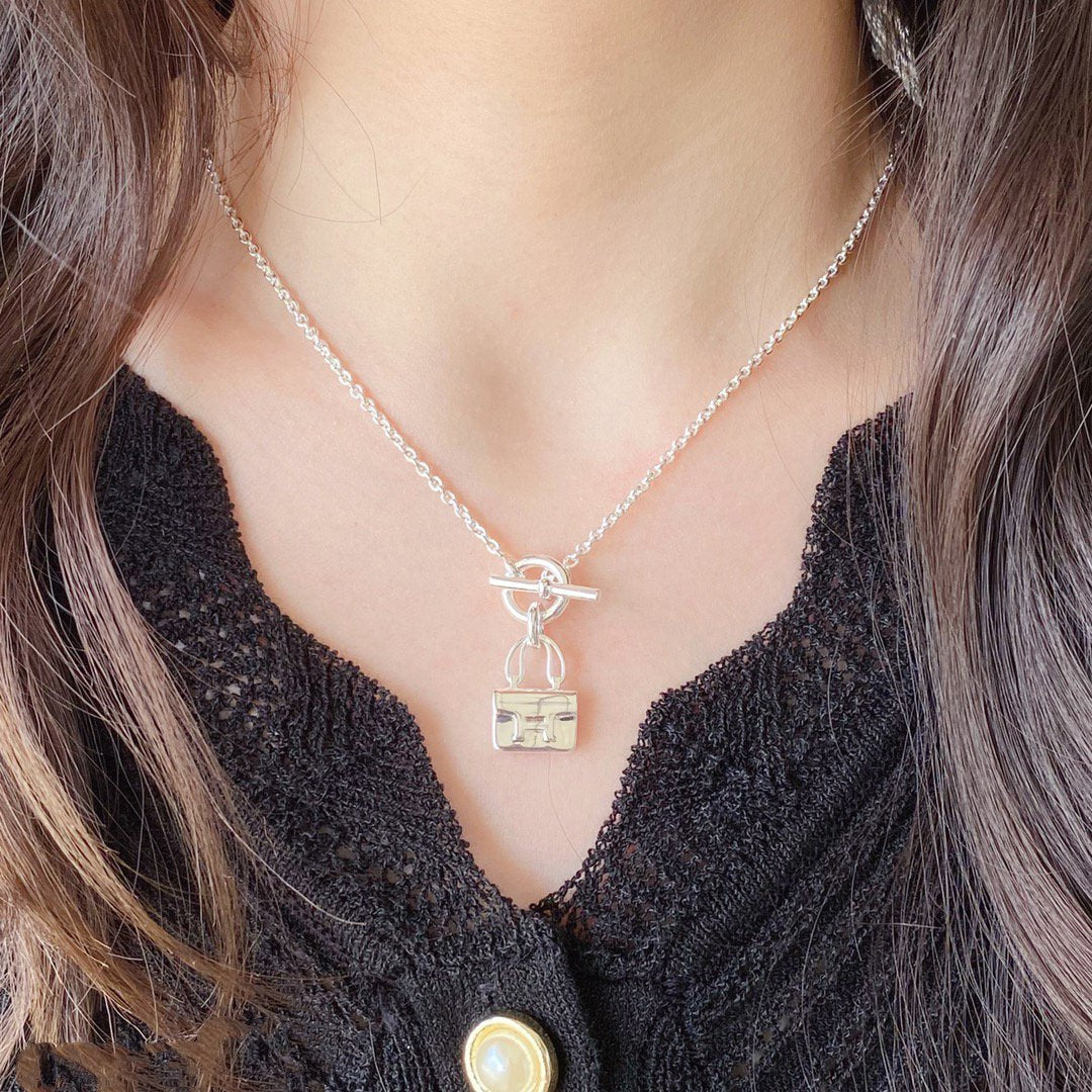 [Everoly JW]CONSTANCE PEDANT SILVER NECKLACE