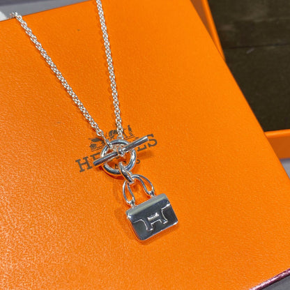 [Everoly JW]CONSTANCE PEDANT SILVER NECKLACE