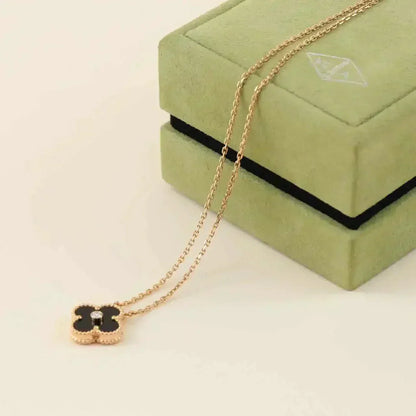 [Everoly JW]CLOVER 15MM DIAMOND ONYX NECKLACE