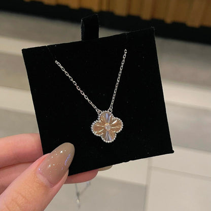 [Everoly JW]CLOVER 15MM DIAMOND LASER NECKLACE- CHRISTMAS 2024 SPECIAL EDITION