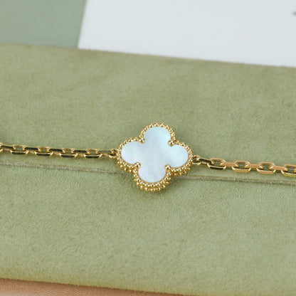[Everoly JW]CLOVER  5 MOTIF WHITE MOP BRACELET