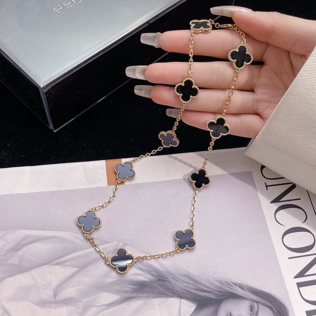 [Everoly JW]CLOVER 10 MOTIFS ONYX NECKLACE