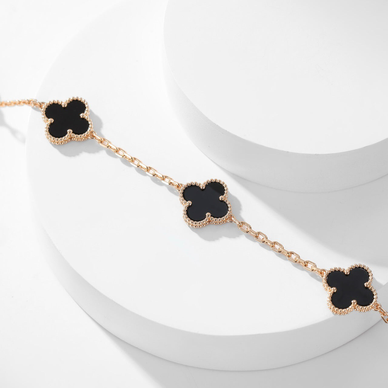 [Everoly JW]CLOVER 10 MOTIFS ONYX NECKLACE