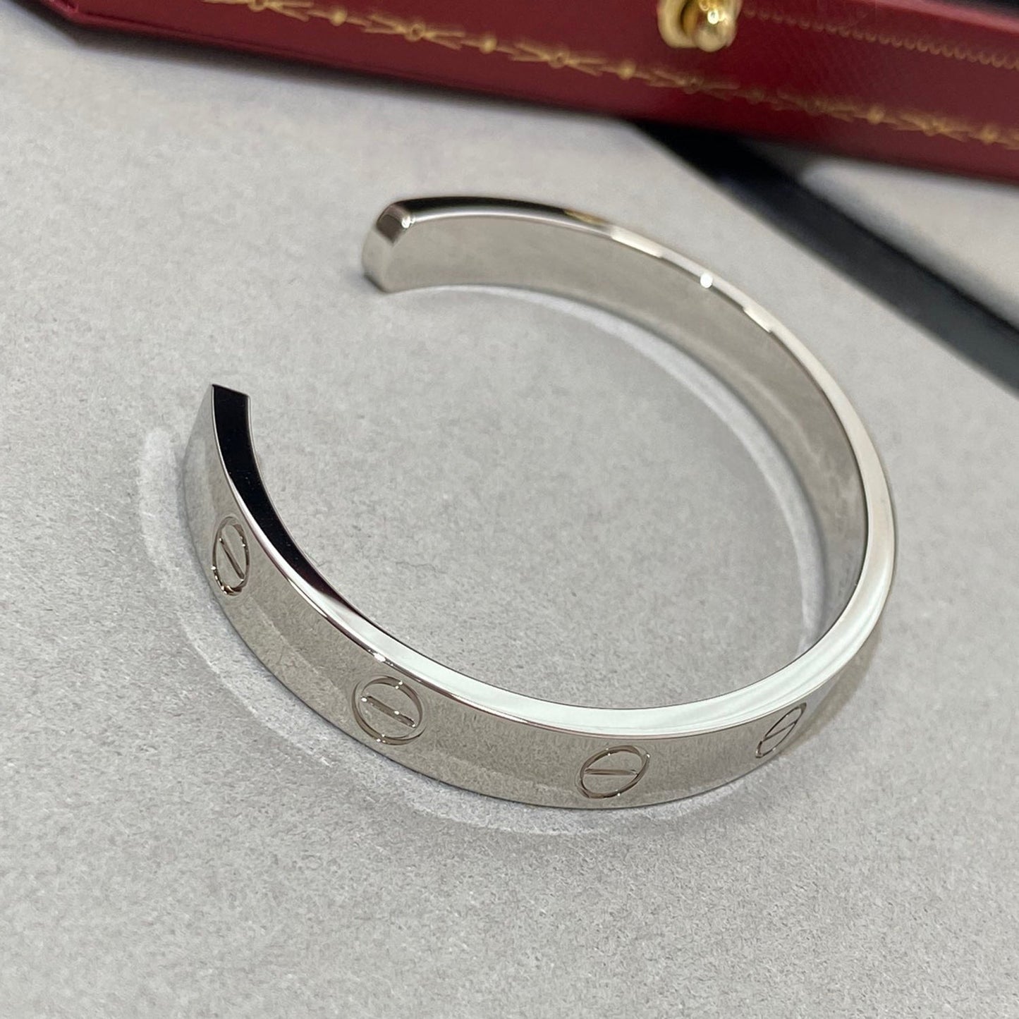 [Everoly JW]LOVE BRACELET 6.1MM 1 DIAMOND OPEN CUFF