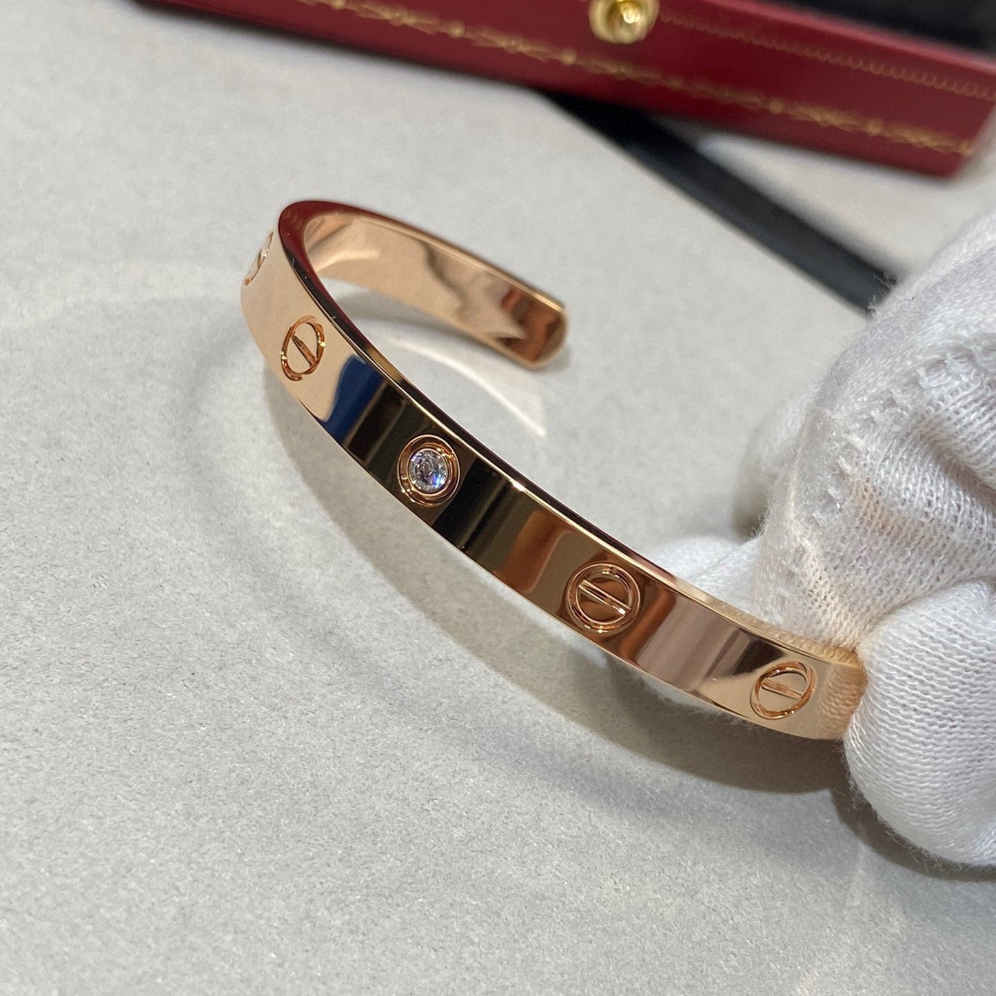 [Everoly JW]LOVE BRACELET 6.1MM 1 DIAMOND OPEN CUFF