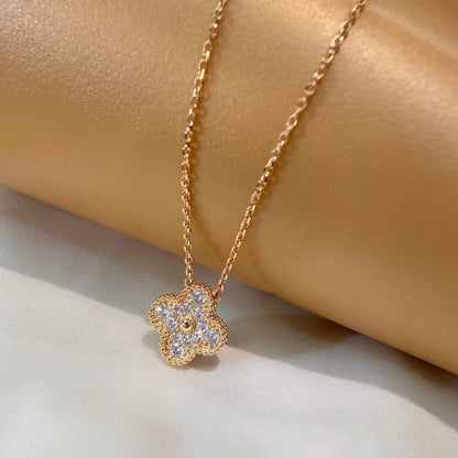 [Everoly JW]CLOVER 15MM DIAMOND SINGLE FLOWER NECKLACE