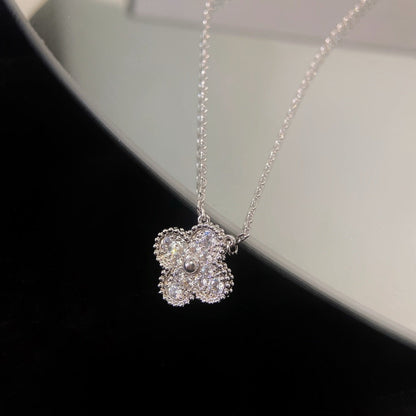 [Everoly JW]CLOVER 15MM DIAMOND SINGLE FLOWER NECKLACE