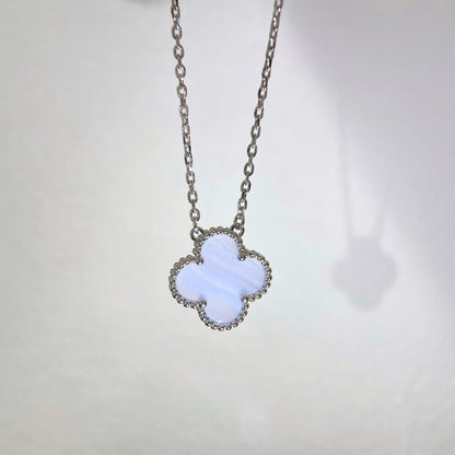 [Everoly JW]CLOVER 15MM BLUE CHALCEDONY NECKLACE SILVER