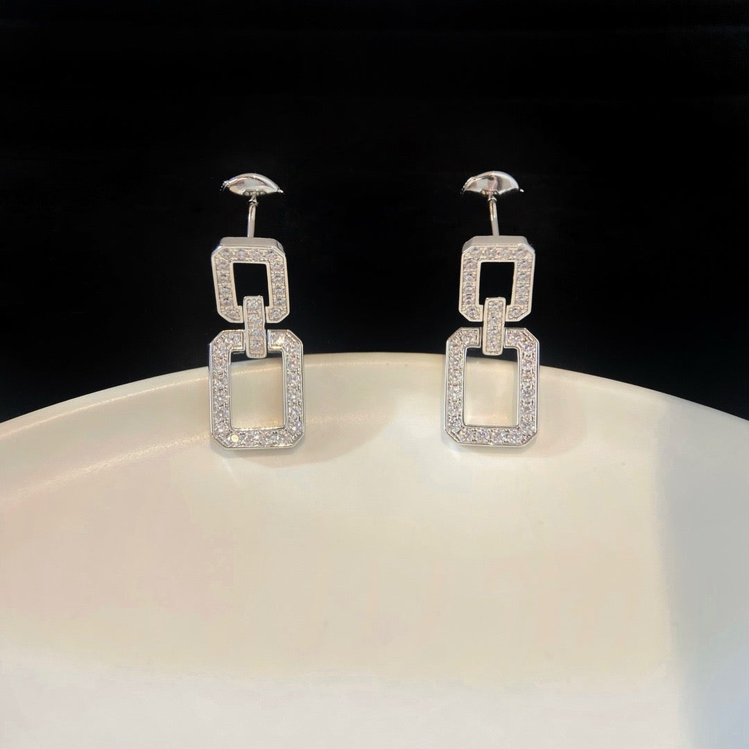 [Everoly JW]LINKS MEDIUM EARRINGS DIAMOND