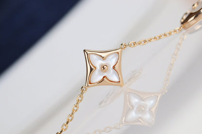 [Everoly JW]LEAF CLOVER BRACELET