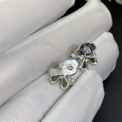 [Everoly JW]FRIVOLE MINI SILVER FLOWER EARRINGS