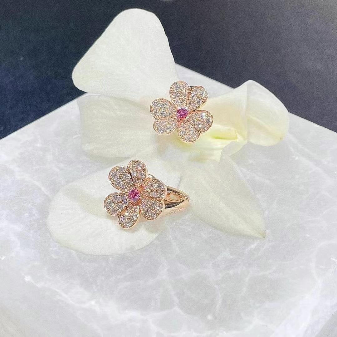 [Everoly JW]FRIVOLE PINK GOLD FLOWER DIAMOND EARRINGS