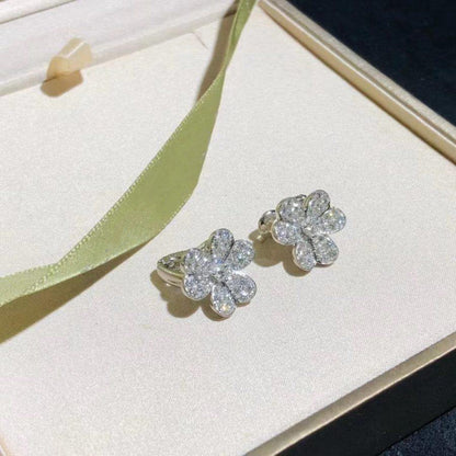 [Everoly JW]FRIVOLE SILVER FLOWER DIAMOND EARRINGS