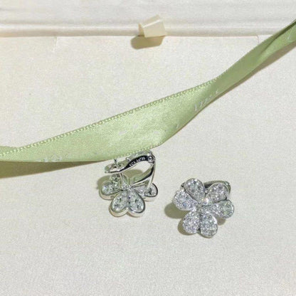 [Everoly JW]FRIVOLE SILVER FLOWER DIAMOND EARRINGS
