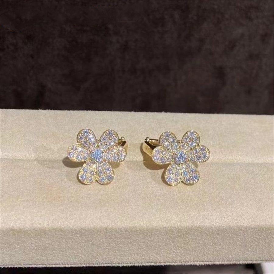 [Everoly JW]FRIVOLE GOLD FLOWER DIAMOND EARRINGS