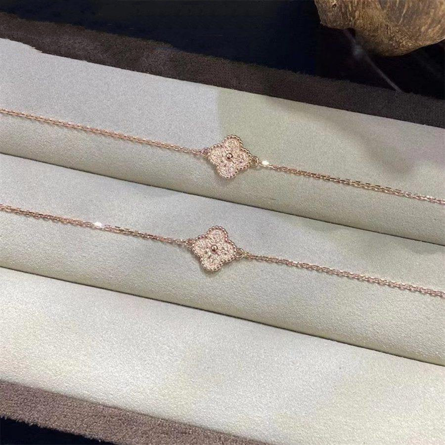 [Everoly JW]CLOVER SINGLE FLOWER BRACELET