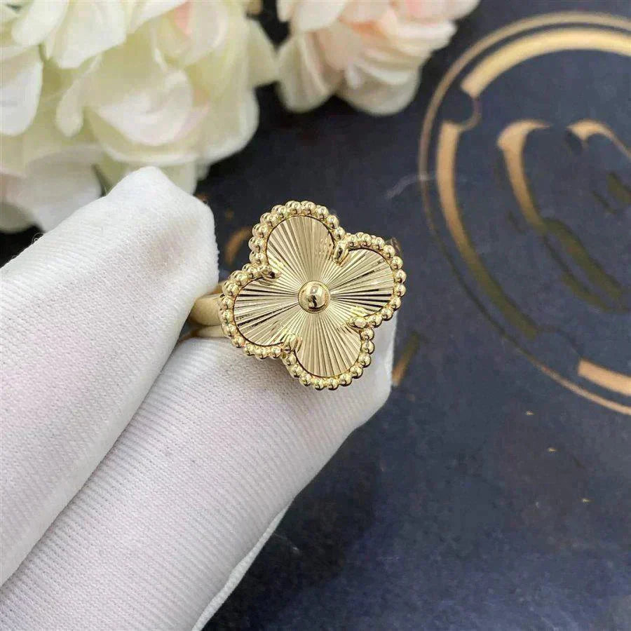 [Everoly JW]CLOVER GOLD RING