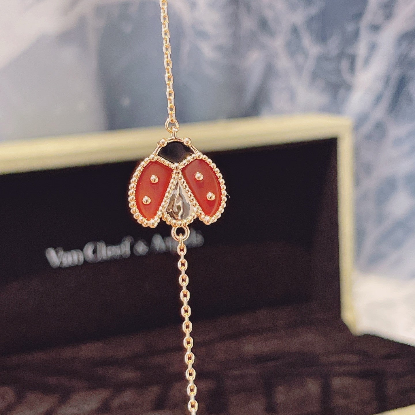 [Everoly JW]LUCKY SPRING 1 MOTIF PINK GOLD BRACELET