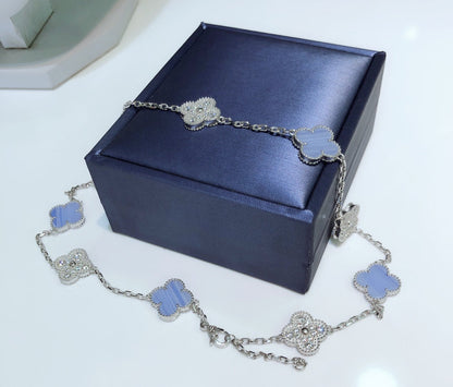 [Everoly JW]CLOVER 10 MOTIFS CHALCEDONY DIAMONDS SILVER NECKLACE