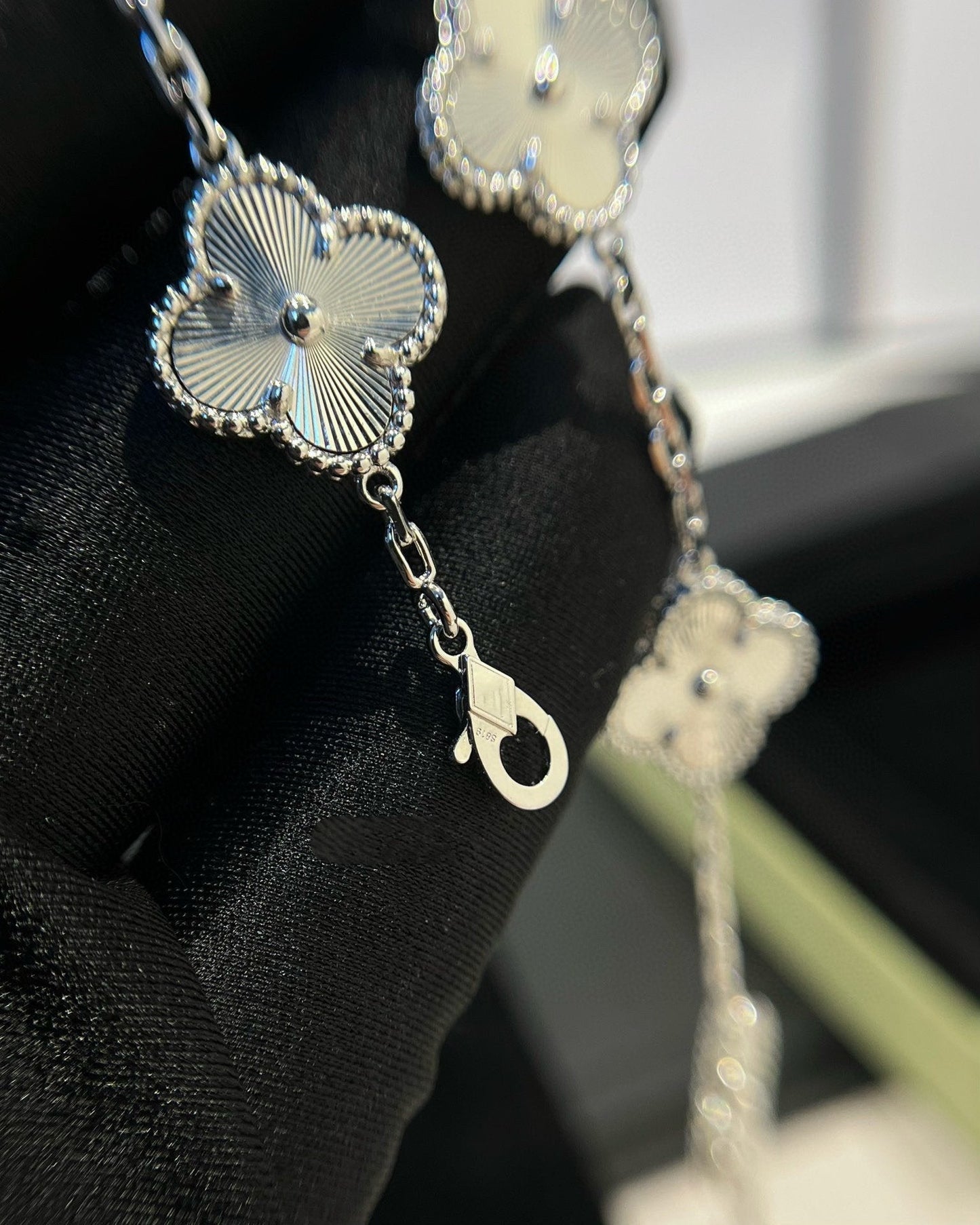 [Everoly JW]CLOVER SILVER 5 MOTIFS BRACELET